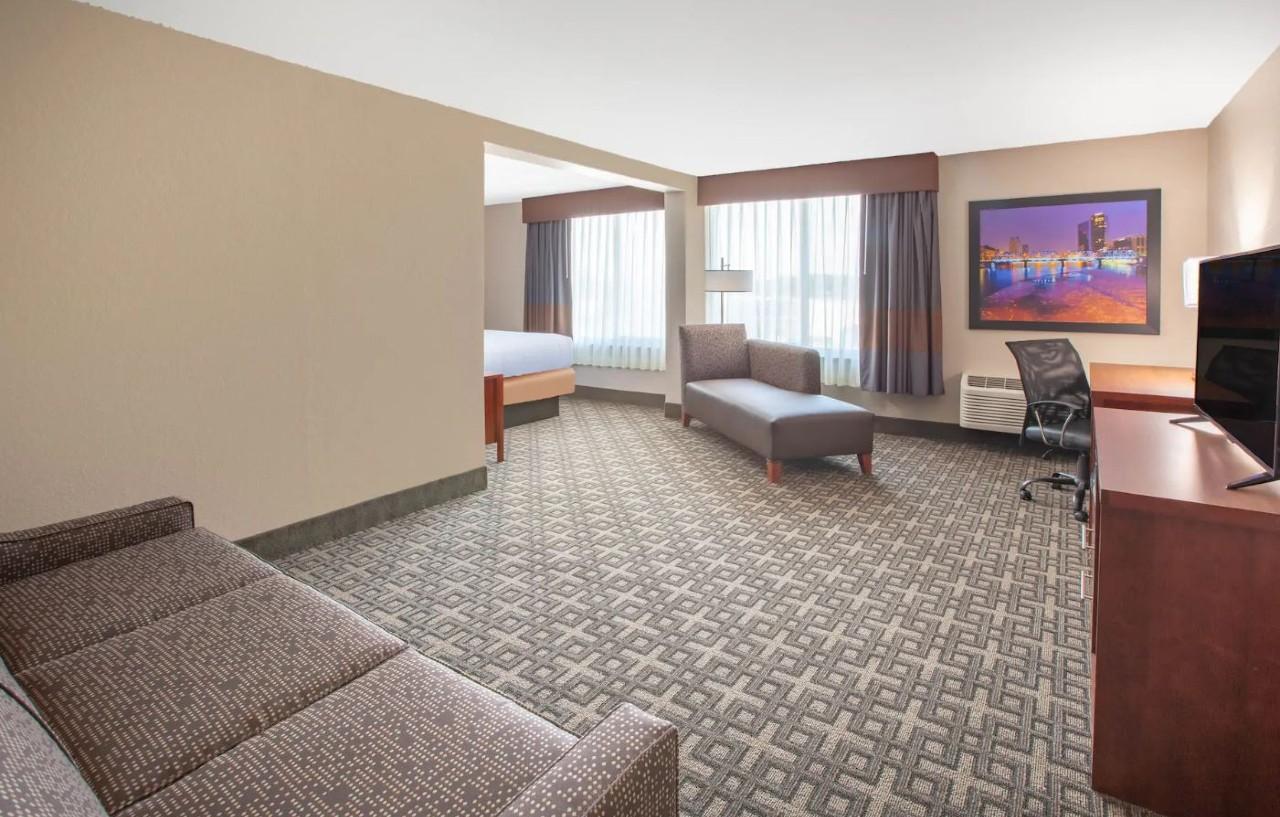 怀俄明 Baymont By Wyndham Grand Rapids Near Downtown酒店 外观 照片